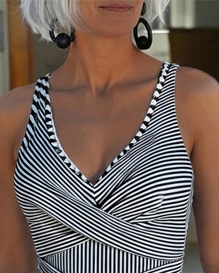 Sofia | Elegant Striped Swimsuit