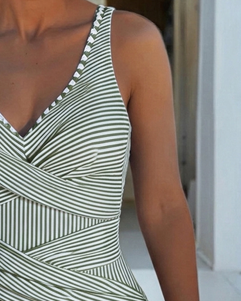 Sofia | Elegant Striped Swimsuit