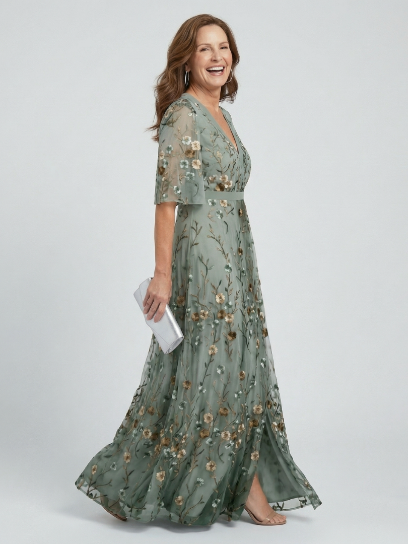 Selora | Halter Bloom Maxi Dress