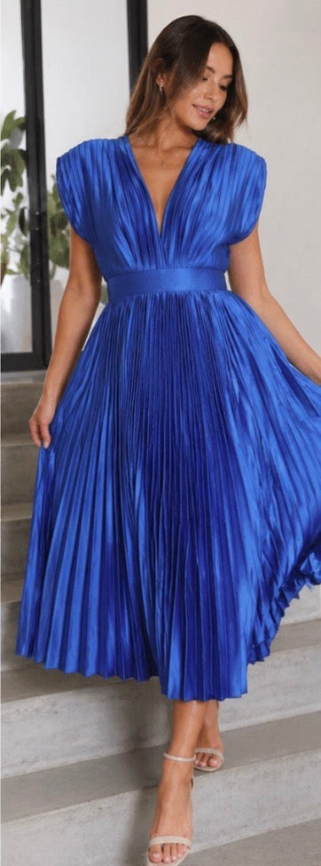 Marni | Timeless Pleated Midi Dress