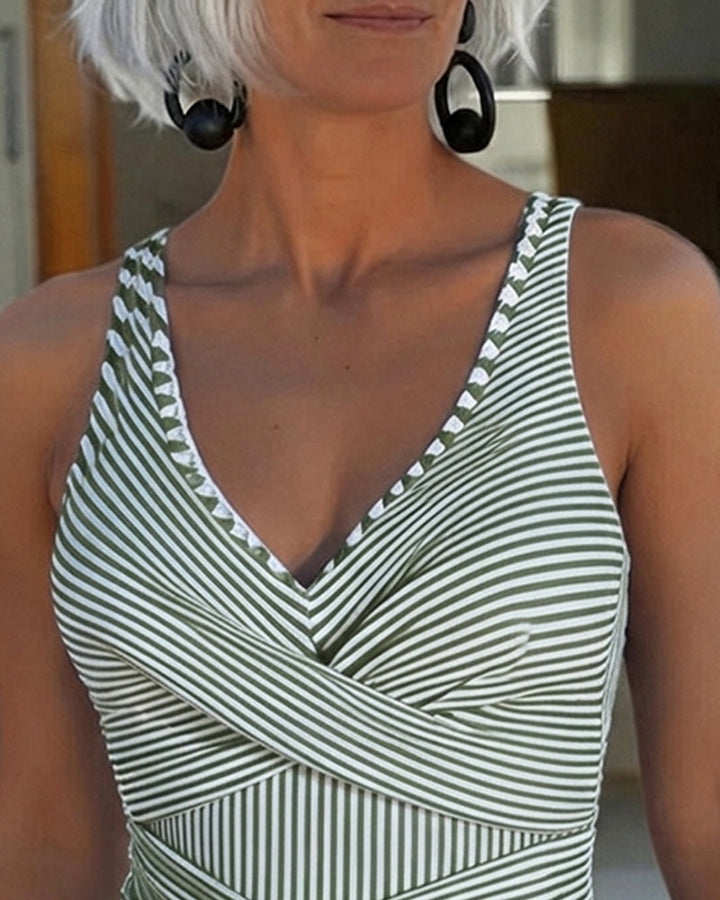 Sofia | Elegant Striped Swimsuit