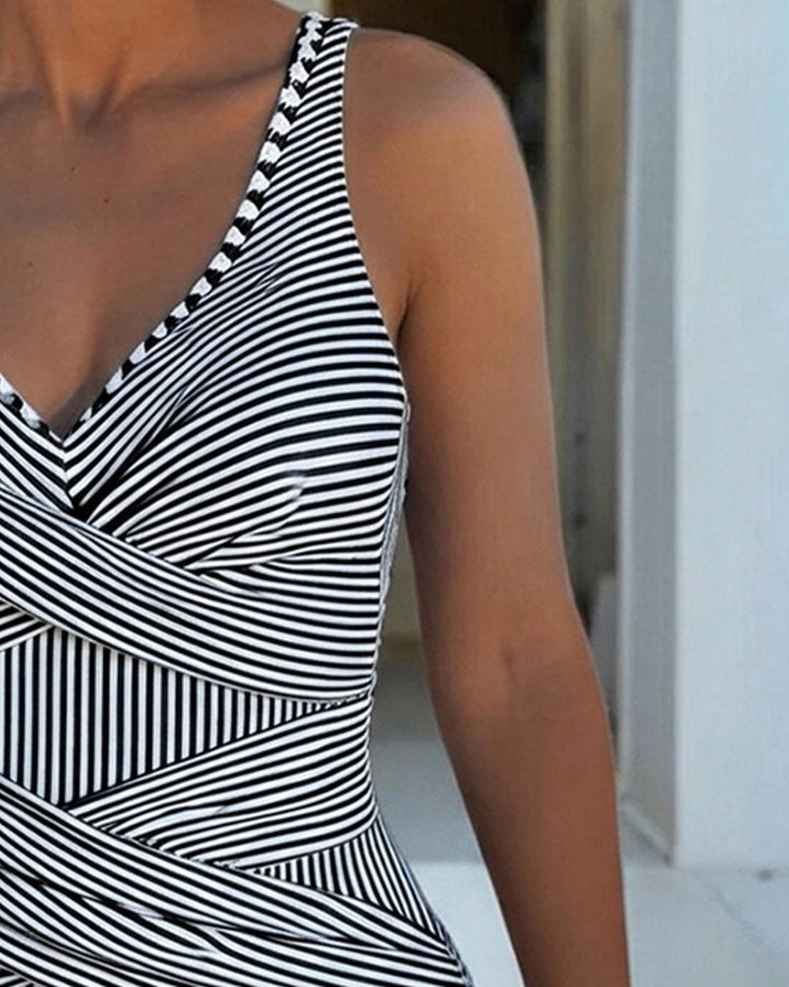 Sofia | Elegant Striped Swimsuit