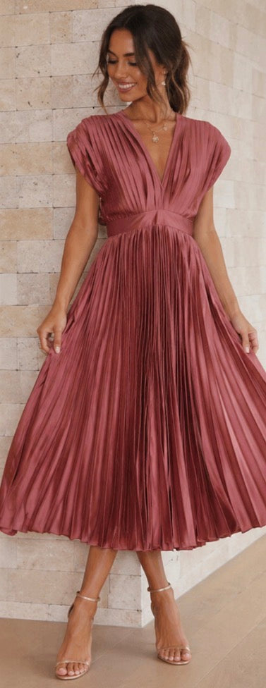 Marni | Timeless Pleated Midi Dress