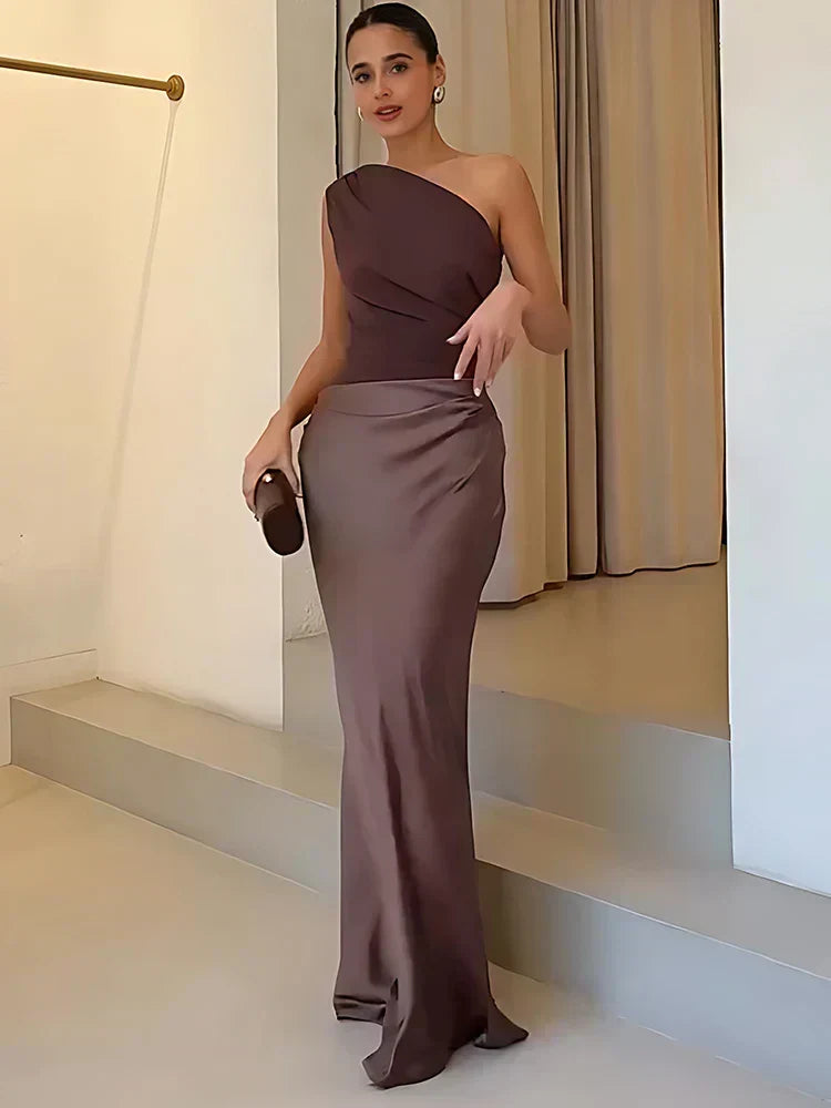 Sophia | Maxi Dress with a Guilt in Satin
